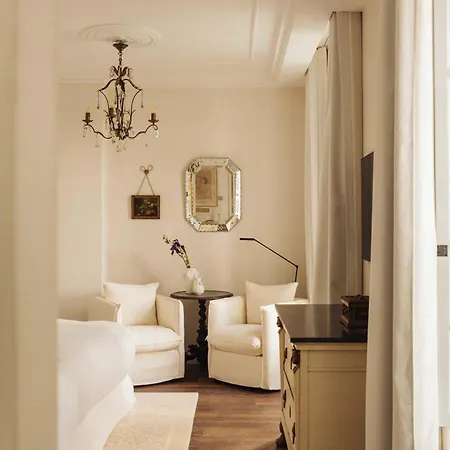 Hotel Domaine Le Mouflon D'or 5*