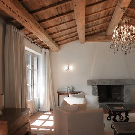 Hotel Domaine Le Mouflon D'or 5*